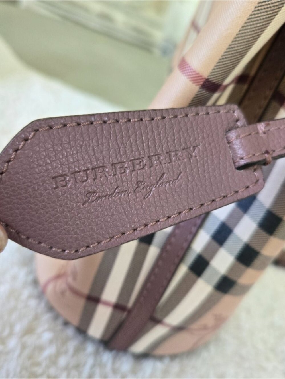 Burberry Haymarket Check Lorne Bucket Crossbody- Light Elderberry - Picture 9 of 11